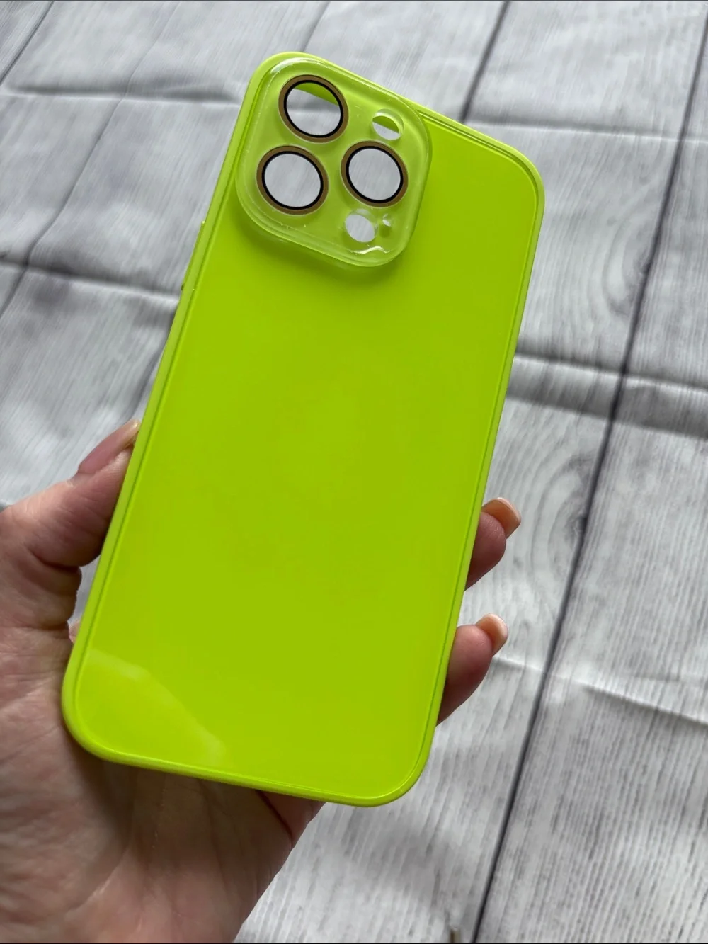 Neon Lime Protective Phone Case - iPhone 16 Pro Max